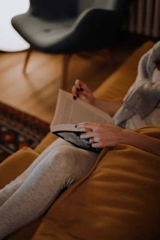 how many hours of reading is too much