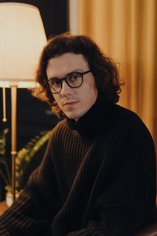 who is the most famous author in the world