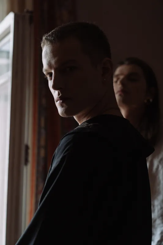 who are the best mystery suspense writers