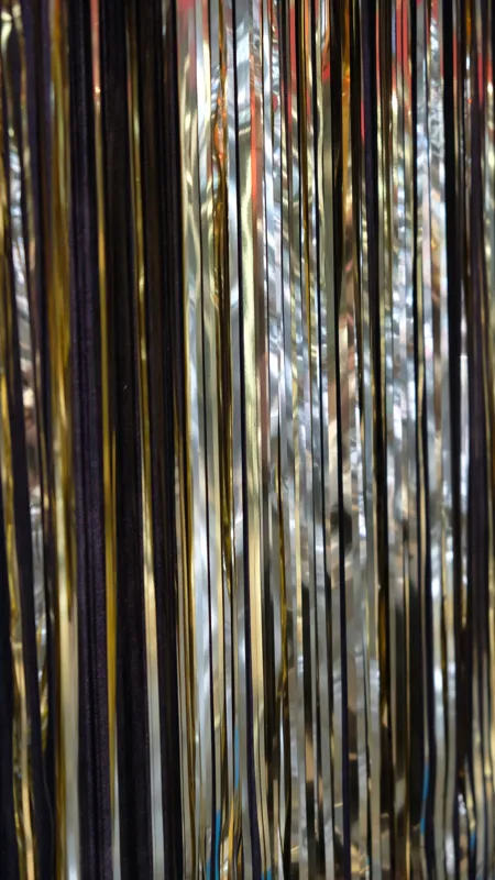 how many copies of the bible are sold each year