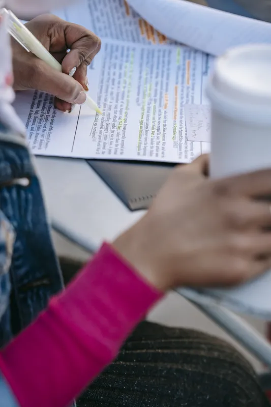 why is it important for students to read