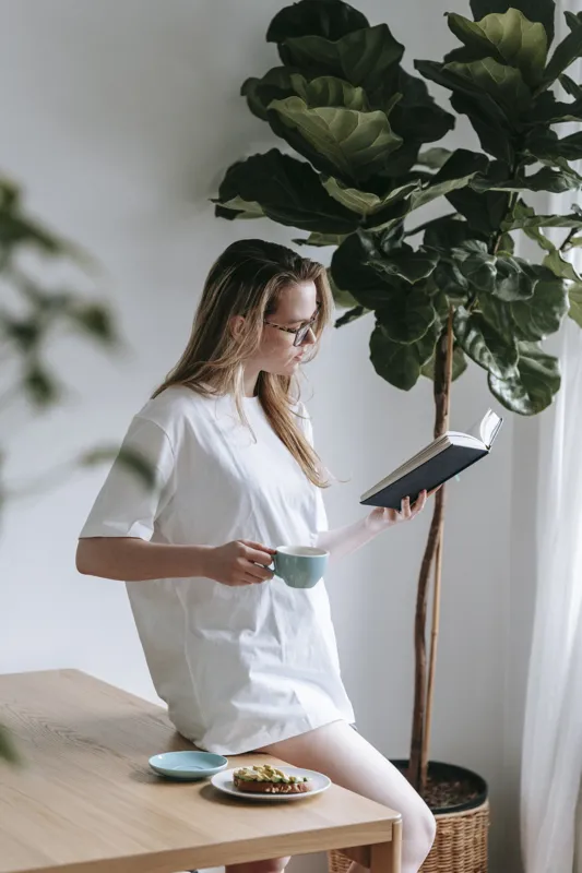 what are the top 10 books to read right now