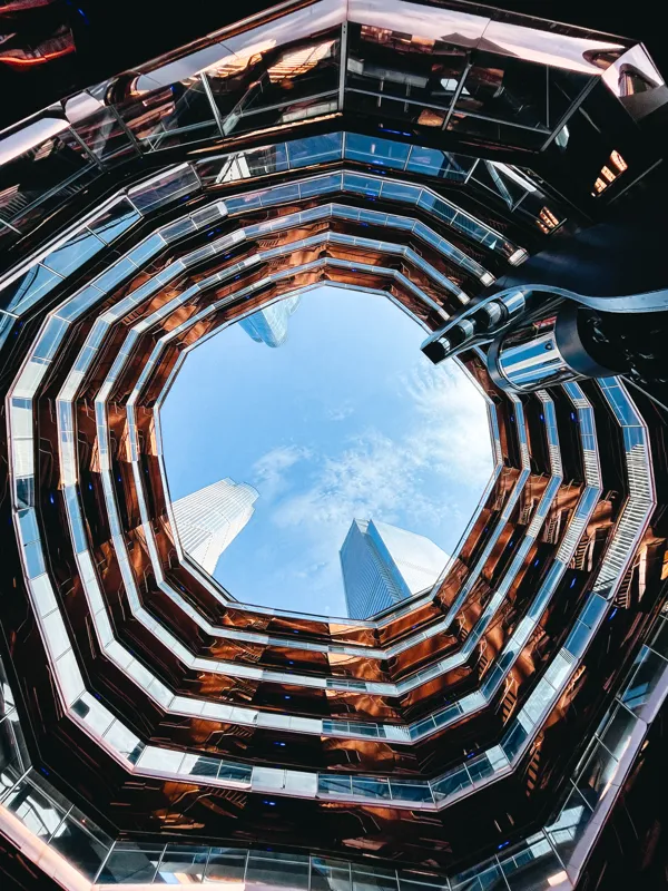 who is known as america's greatest storyteller