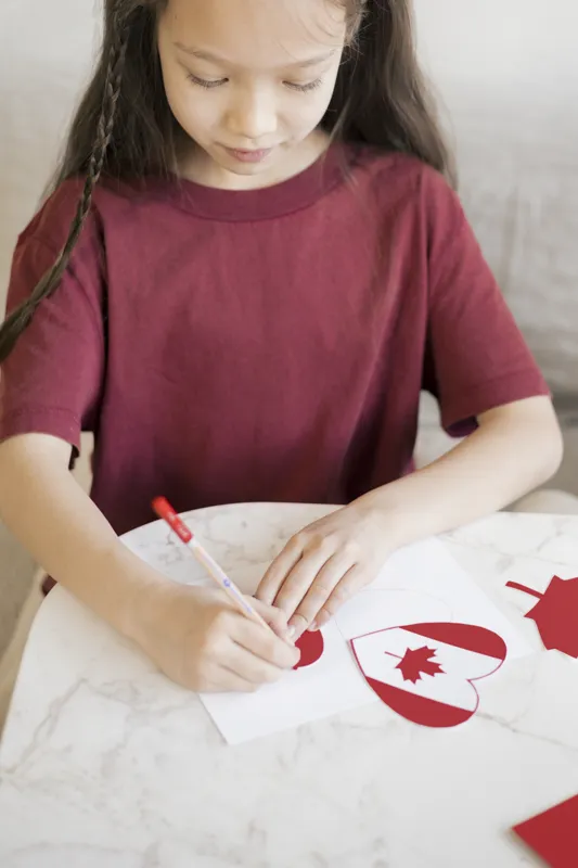 how many hours a day do writers write