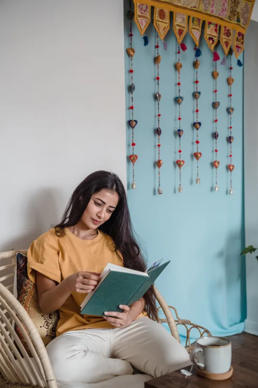 how long should adults read a day