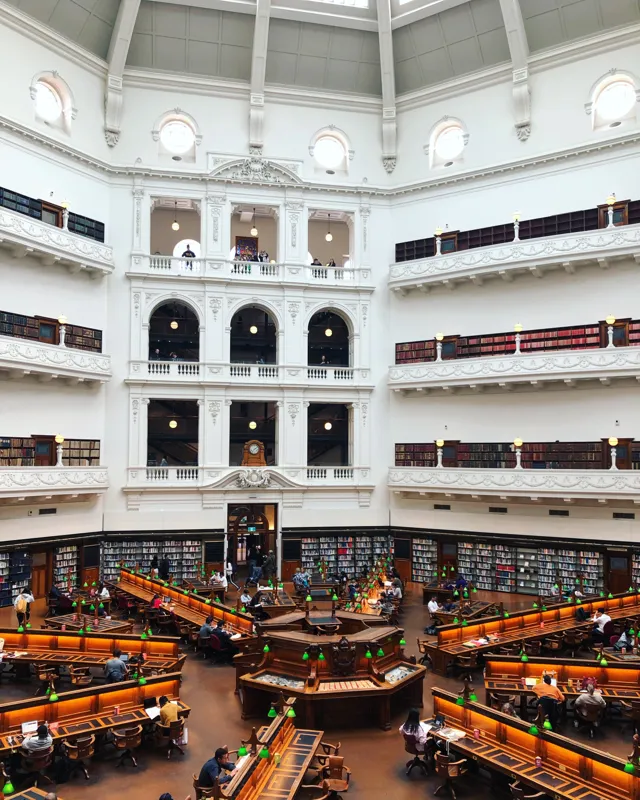 is epic books still free